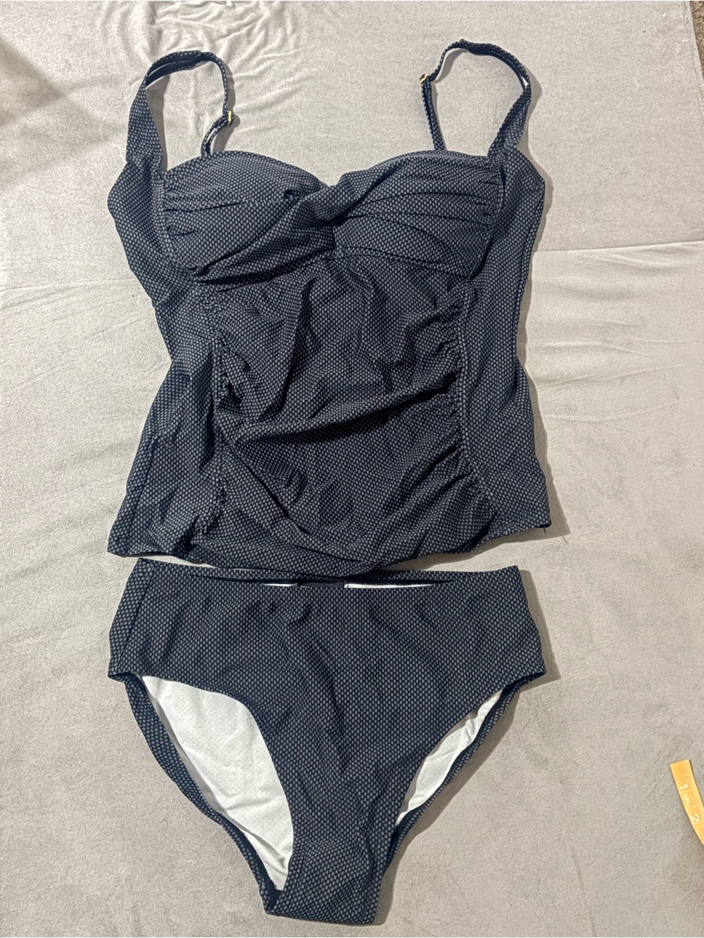 Womens shore shapes brand new tankini size 12